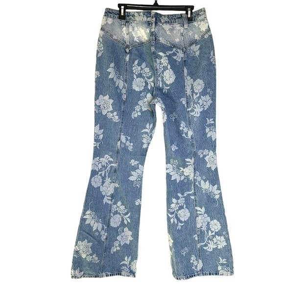 Free People Naomi Printed Flare High Rise Jeans - Picture 7 of 9